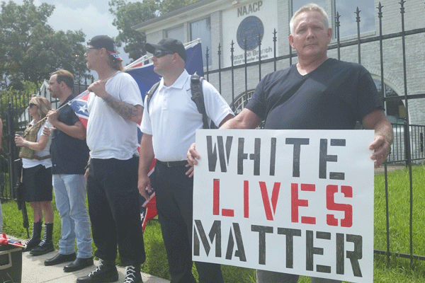 ABD'de ırkçı gösteri: Beyaz ırk üstündür