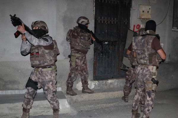 Adana'da DEAŞ operasyonu: 18 kişi gözaltına alındı