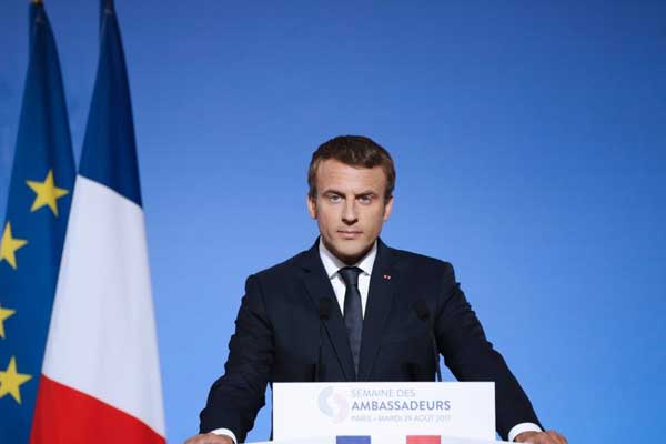 Macron’dan Barzani açıklaması