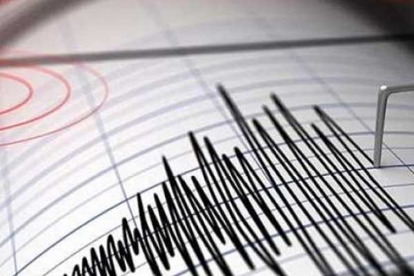 Yeni Kaledonya'da deprem