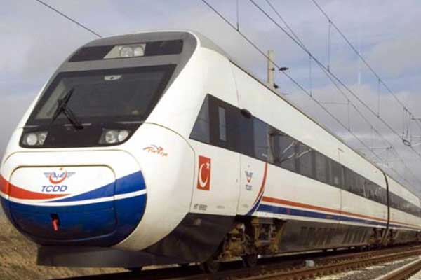 Öğretmenlere trenlerde yüzde 50 indirim