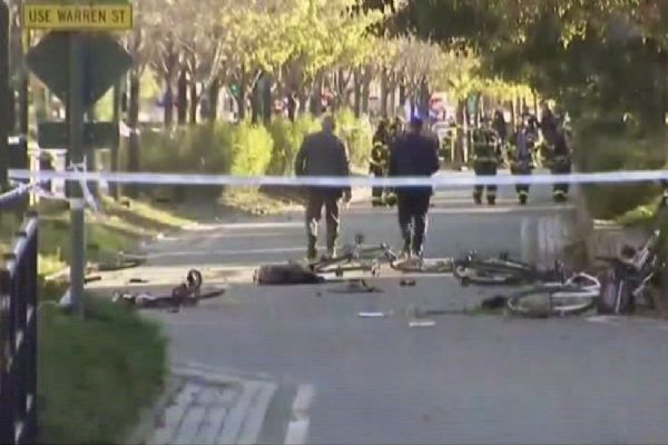 Donald Trump DEAŞ'ı işaret etti