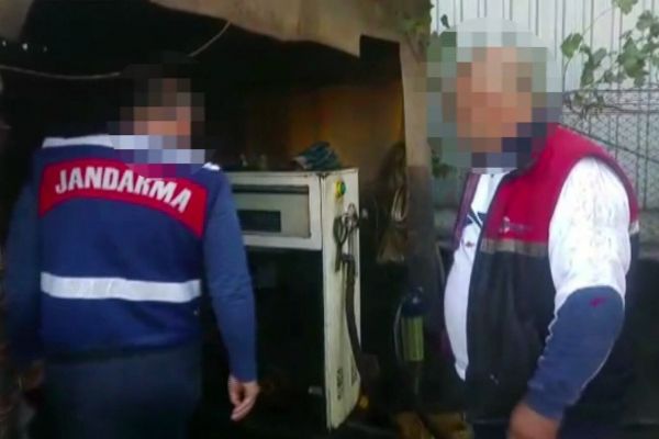 İstanbul'da seyyar depoyla yakıt çalıp sattılar