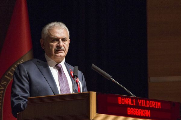 Binali Yıldırım: 15 Temmuz dönüşüm noktası oldu