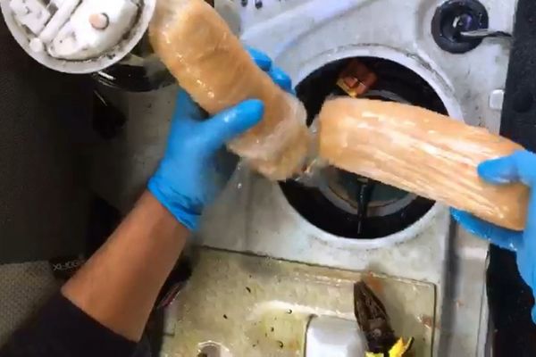 Adıyaman'da yakıt deposunda uyuşturucu ticareti