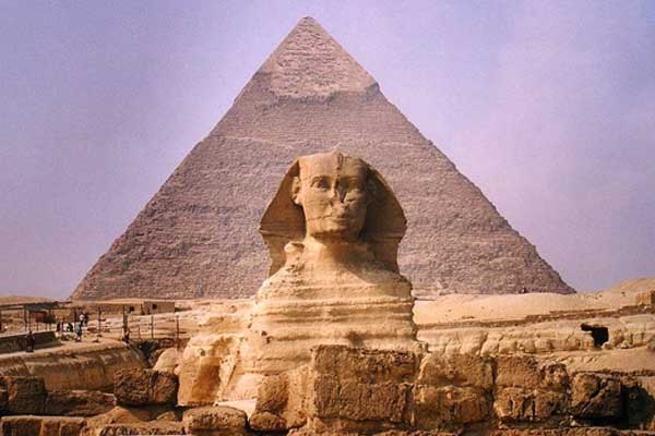 Mısır’da Büyük Giza Piramidi’nde gizli bölme keşfedildi