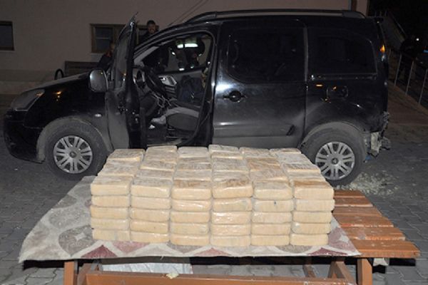 Konya'da otomobilde 89 kilogram eroin yakalandı
