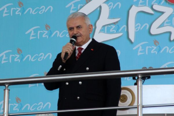Binali Yıldırım: Bu ülkenin tek çakıl taşını dahi, koparamazsınız