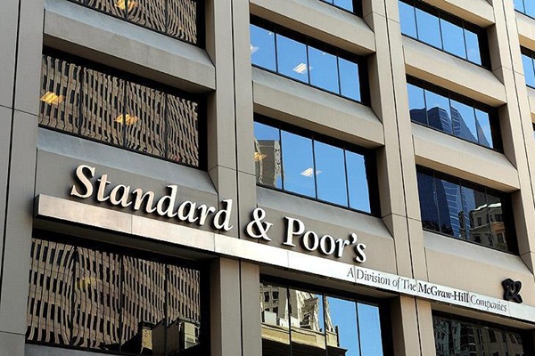 Standard & Poor's, Türkiye'nin notunu açıkladı
