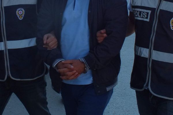 Balıkesir'de FETÖ/PYD soruşturmasında 24 kişi tutuklandı