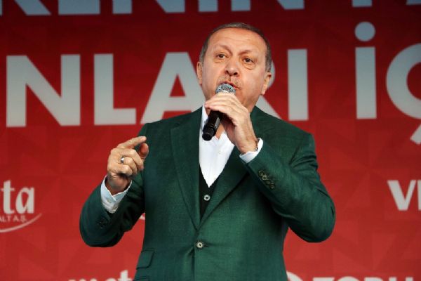 Erdoğan CHP'li Tezcan'a ateş püskürdü