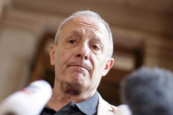 Cinsel taciz suçlamaları sonrasında Avusturyalı vekil Pilz mazbatasını almayacak