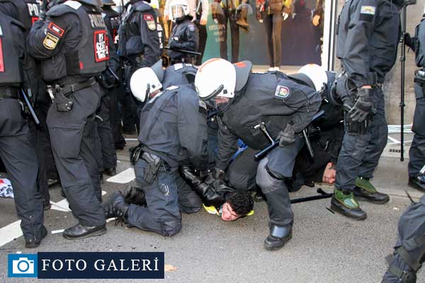 PKK destekçileri Alman polisi ile çatıştı