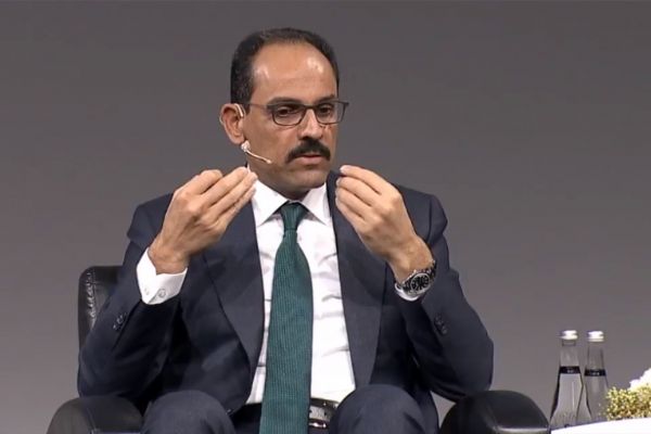 İbrahim Kalın: Rusya 'PYD davet edilmeyecek' dedi