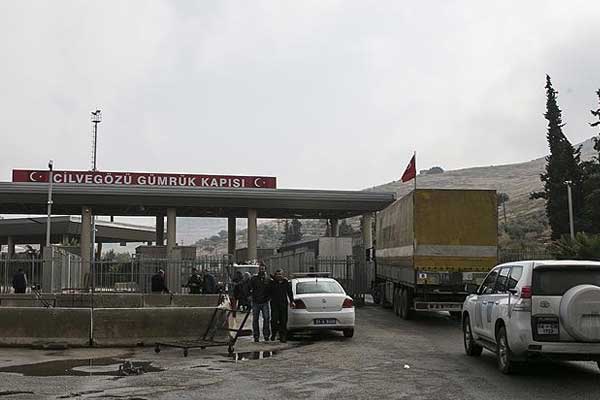 BM'den Suriyelilere 8 tır insani yardım gönderildi