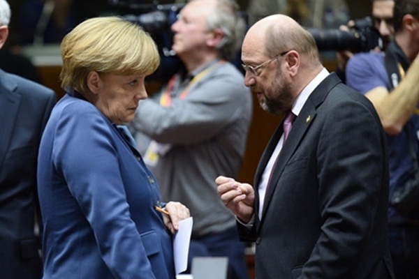 Almanya'yı korkutan rapor: Avrupa 2040'a kadar dağılacak