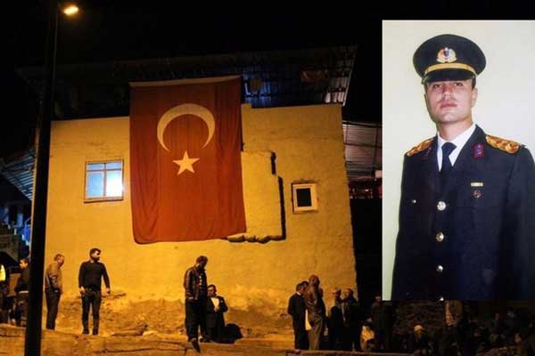 Van'da şehit düşen üsteğmen memleketine uğurlandı