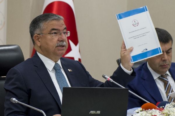 İsmet Yılmaz: Bin 65 özel okul, 361 özel öğretim kurumu kapatıldı