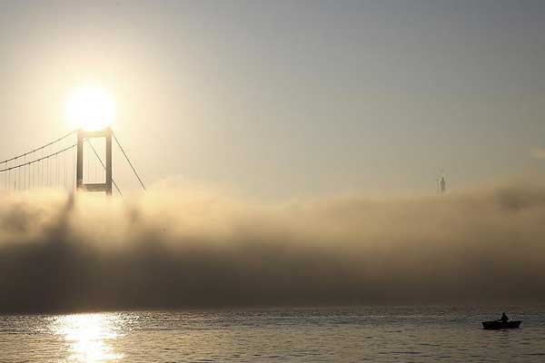 İstanbul Boğazı gemi geçişlerine açıldı
