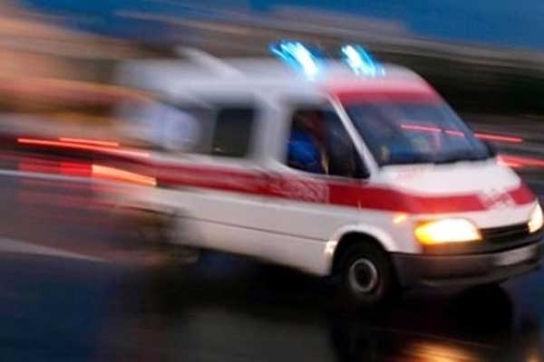 Diyarbakır'da öğretmenleri taşıyan servis kaza yaptı