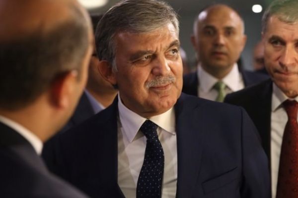 Abdullah Gül'den sert açıklama: Hemen kesmek gerekir!