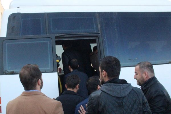 Konya'da 28 asker FETÖ'den tutuklandı