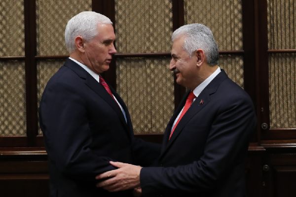 Binali Yıldırım: FETÖ elebaşının iadesi meselesi konularında düşüncelerimizi paylaştık