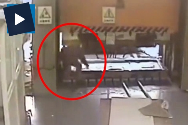 Atölyede korkunç olay: Hidrolik makine altında ezilerek can verdi