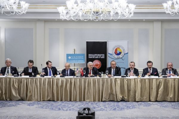 Binali Yıldırım, New York'ta iş adamları ve yatırımcılarla görüştü