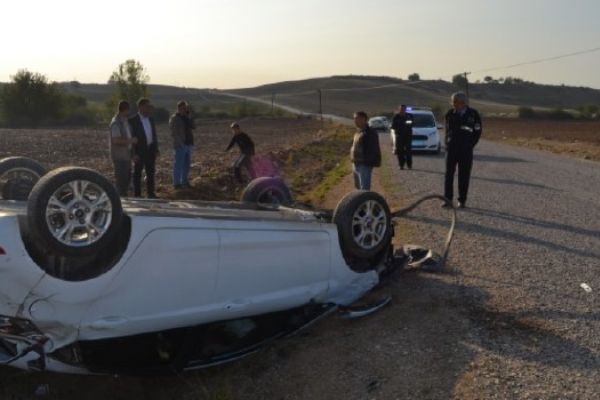 Adana'da trafik kazası: 3 yaralı