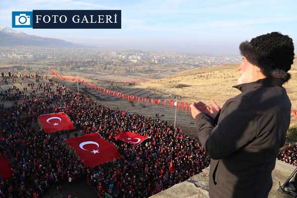 Erzurum'da ecdada saygı yürüyüşü