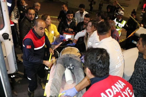 Adana'da eski karısı ve erkek arkadaşına kurşun yağdırdı