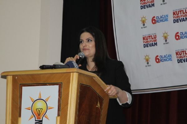 Jülide Sarıeroğlu: Sene bitmeden taşeronda...