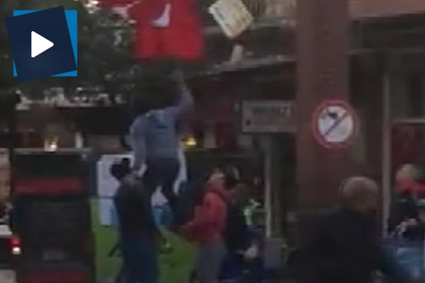 Liseli gençlerin bayrak sevgisi duygulandırdı