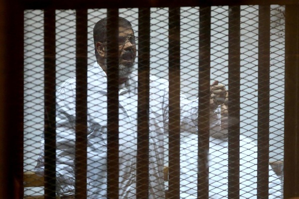 Mursi: Gıyaben yargılanır gibiyim