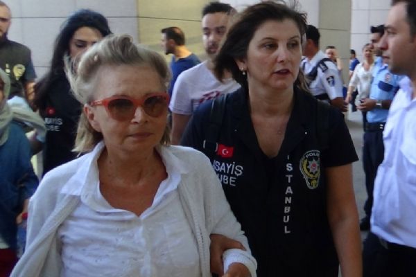 Ilıcak ve Altan kardeşlere ret