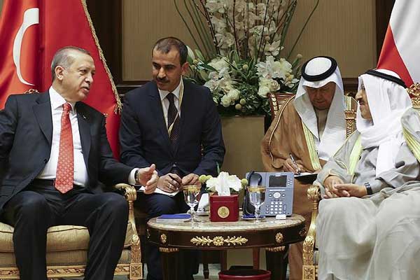 Cumhurbaşkanı Erdoğan Kuveyt'te imza törenine katıldı