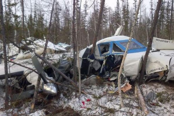 Rusya’da uçak kazası: 6 kişi öldü