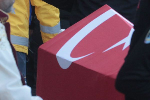 TSK: 'Kuzey Irak'ta 1 şehit, 2 asker yaralı'