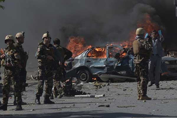 Afganistan'da patlama: Çok sayıda ölü ve yaralı var