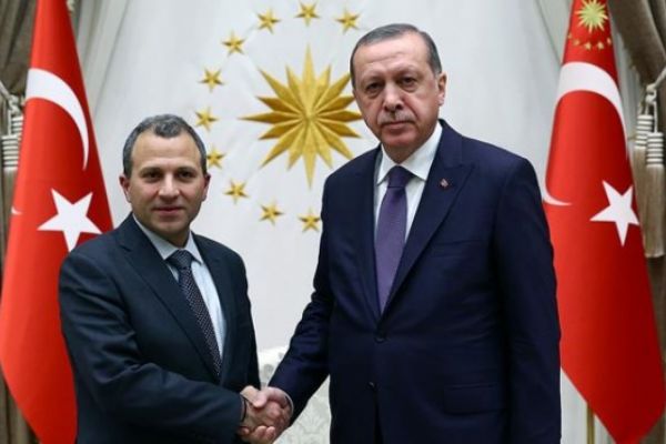 Lübnan Dışişleri Bakanı Külliye'de