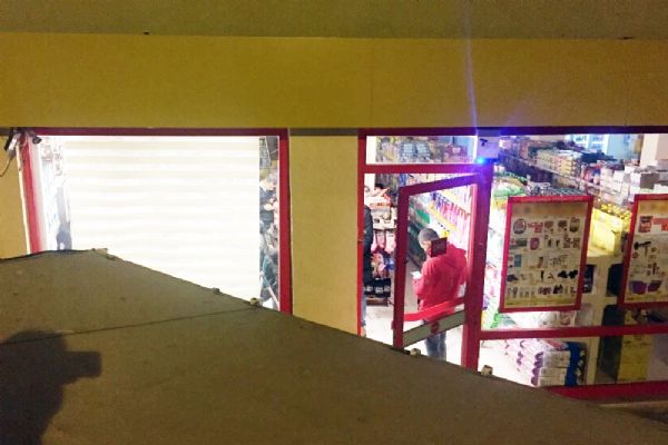 İstanbul'da silahlı market soygunu