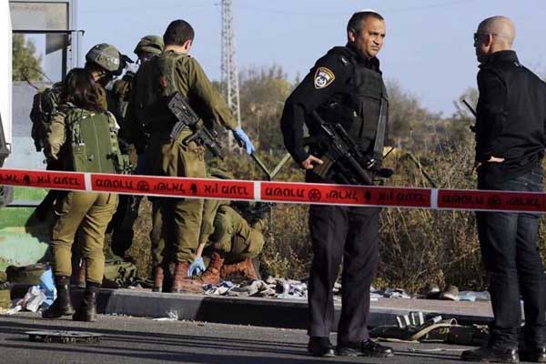 İsrail bir Filistinliyi vurarak yaraladı