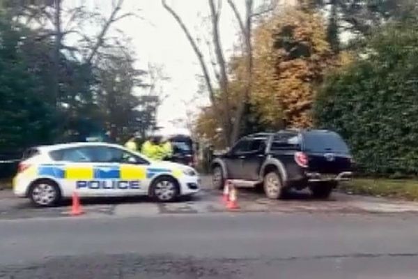 İngiltere'de helikopterle uçak havada çarpıştı: 4 kişi öldü