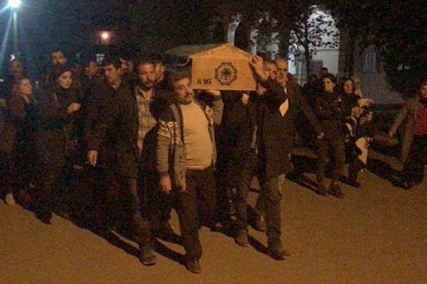 PKK'lı Eroğlu'nun cenazesine HDP'li vekiller katıldı