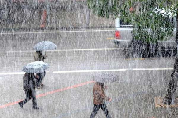 Meteoroloji'den İstanbullulara uyarı! Hava bugün ve yarın nasıl olacak?