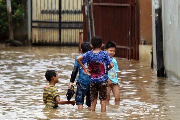 Kolombiya'da yağmur sezonunda 14 kişi öldü