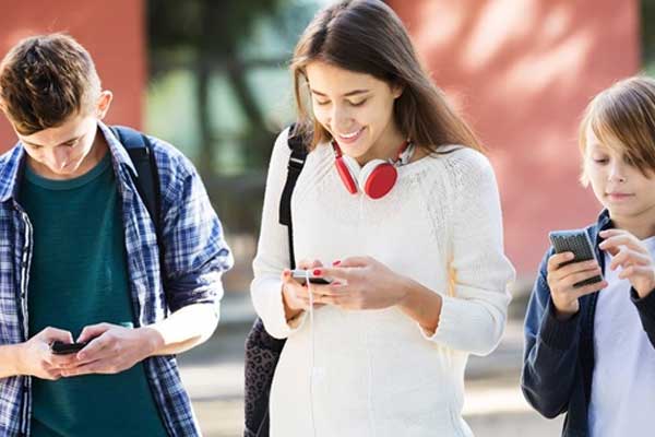 Sosyal medya kullanma yaşları açıklandı