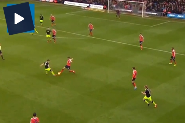 65 metre mesafeden müthiş gol