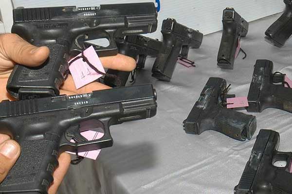 ABD'den gelen gemide 'glock' marka tabanca çıktı